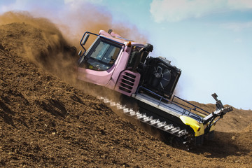 Special machine for peat extraction