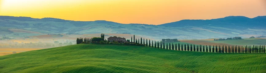 Die schönste Aussicht in der Toskana Italien. © piboon