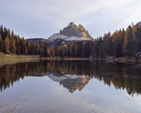 Tre Cime di Lavaredo reflected in Lago d'Antorno at Sunrise, Misurina, Cadore, Belluno District, Veneto, Dolomites, Italy