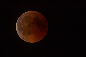 Total Lunar Eclipse - Bloody Moon