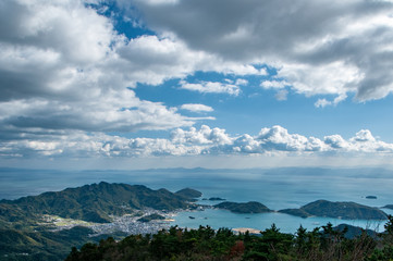 Fototapeta na wymiar 愛媛県 小豆島の空と海