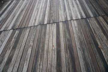 wood plank floor perspective