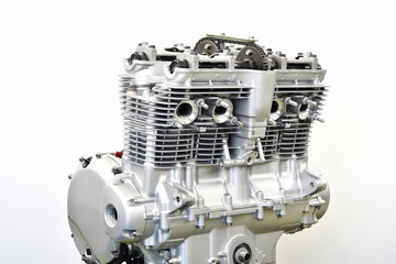 大型バイクのエンジン整備