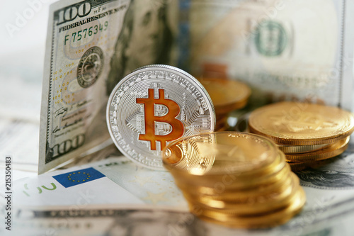Currencies Close Up Bitcoin With Real Cash Stockfotos Und - 