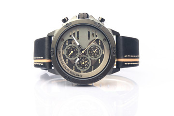      Men's Casual fashionable Wristwatch 