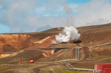 Estação de energia geotérmica na Islândia