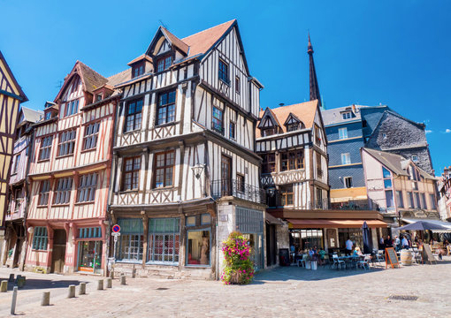 Maison typique &agrave; colombages &agrave; Rouen, Normandie