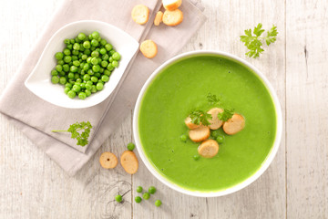 bowl of pea soup