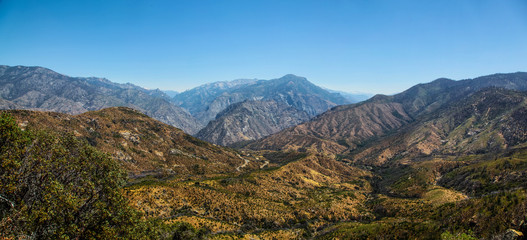 Panoramic view of the mountainous landscape of Kings Canyon National Park California