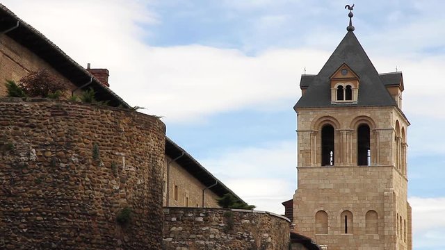 Detalle de las Murallas Romanas y la Torre del Gallo en la Colegiata de San Isidoro de Leon Espa&ntilde;a
