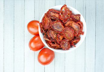Sun dried tomatoes
