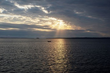 atardecer rio 