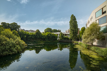 Fototapeta na wymiar Pordenone ed il laghetto San Giorgio - panorama bucolico