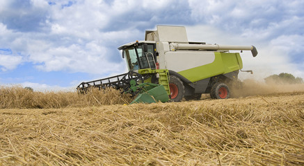 harvester machine