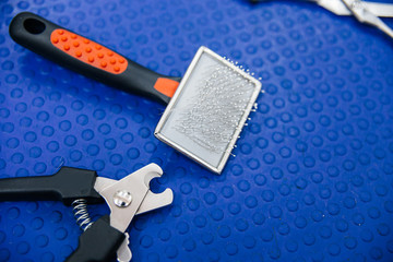 Grooming tools for pets