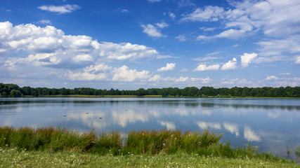 Obraz na płótnie Canvas Beautiful clouds over Lake Sachsensee