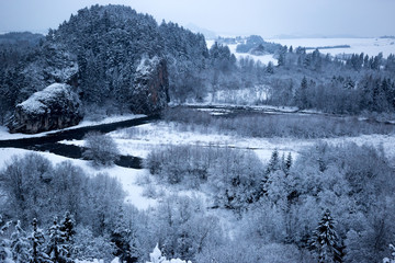 Zimowa sceneria - rezerwat przełom Białki, Podhale  - obrazy, fototapety, plakaty