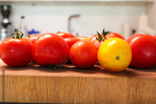 Tomaten Rot Und Gelb Stock Photo And Royalty Free Images On