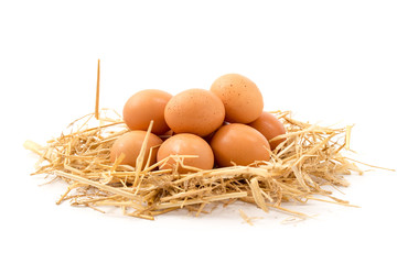 Eier im Stroh