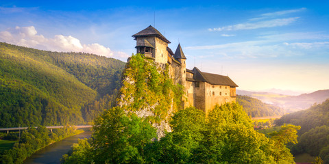 Beautiful Slovakia castle. Orava. - obrazy, fototapety, plakaty