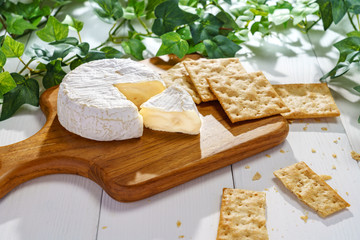 チーズとクラッカー