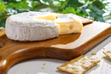 チーズとクラッカー