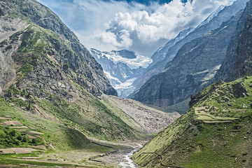 Fototapeta na wymiar Indien- Himachal Pradesh- Rothang Pass