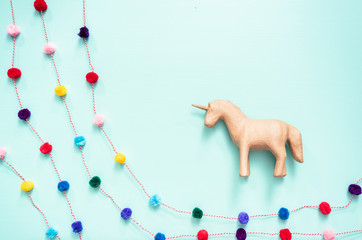 Paper mache unicorn © arinahabich