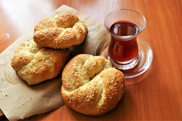 Turkish bagels and tea in a Turkish glass