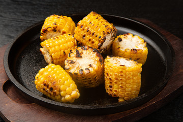 焼きトウモロコシ