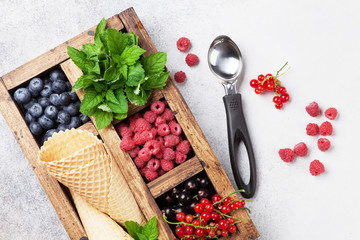 Ice cream with berries cooking