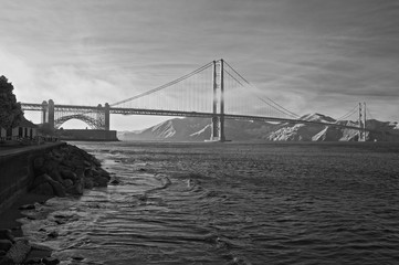 Golden Gate Bridge in Black and white