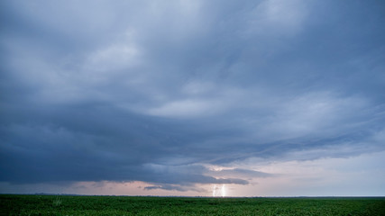 Obraz na płótnie Canvas Lightning storm