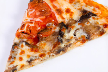 Eggplant pizza with tomato