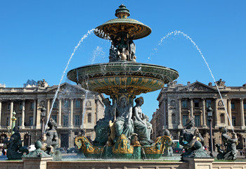 Fountain on Place de la Concorde in Paris, France - obrazy, fototapety, plakaty