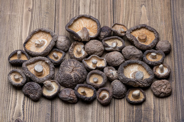 Dried shiitake mushroom