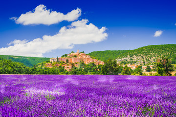Fototapeta na wymiar Banon hilltop village in Provence, France