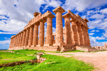 Fototapeta premium Selinunte temple, Sicily, Italy