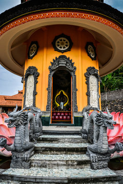 Budhist temple Brahma Vihara-Arama Banjar in Lovina