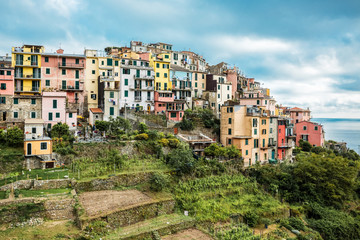 Fototapeta na wymiar View of Corniglia, colorful villages of Cinque Terre, Italy.