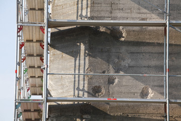 Luftschurtzbunker, Baustelle, Baugerüst