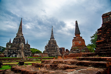 Fototapeta premium Wat Phra Si Sanphet temple in Ayutthaya Historical Park,a UNESCO world heritage site in Thailand.