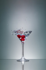 cherry ice  splash alcohol cockteil