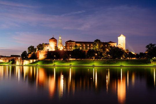  The Wawel Royal Castle and Cathedral Basilica in Krakow, Poland.  Wawel Royal Castle is a the UNESCO World Heritage