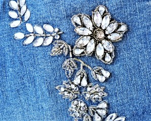 Jeans Detail  - Perlenstickerei - Patches