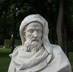 Fototapeta premium Old man statue