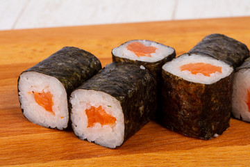 Salmon Maki roll
