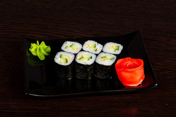 Japanese vegetarian roll