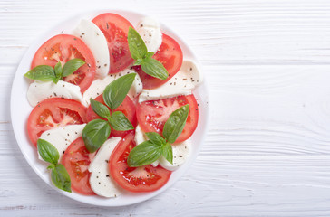 Caprese salad with mozzarella