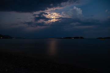 Fototapeta premium Moon over the Croatia's sea